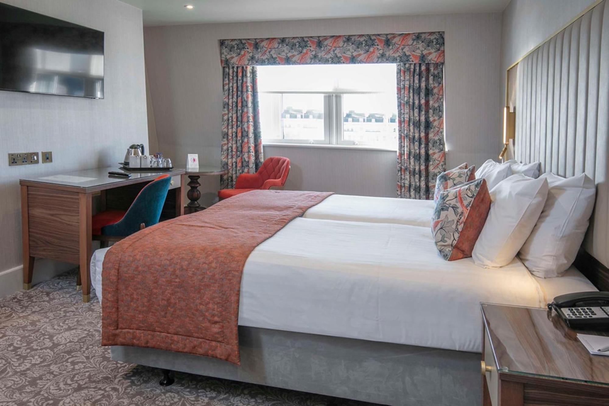 Voco The Clifton Folkestone By Ihg Hotel Exterior foto